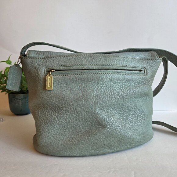EUC & Vintage Coach Sonoma Flap Bag Natural Grain (#4903) in Aqua - Picture 4 of 15